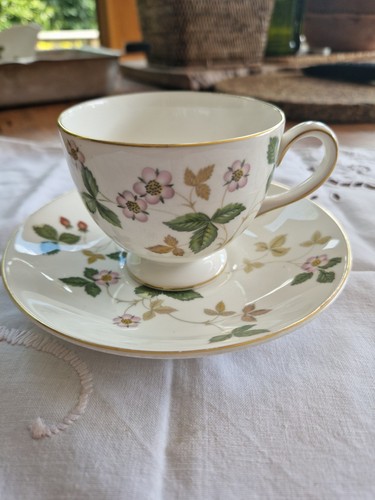 Wedgwood bone china - wedgwood, cup