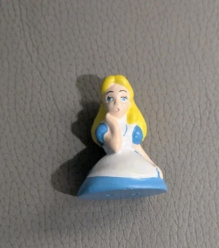 Disney alice wonderland - alice,