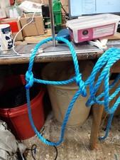 Halter/lead rope 8ft Long x 1/2" ( 2.5m x 12mm) diam Adjustable FREE DELIVERY