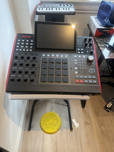 Akai mpc - , x