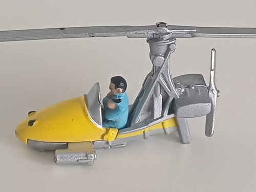 Corgi james bond gyrocopter - bond,