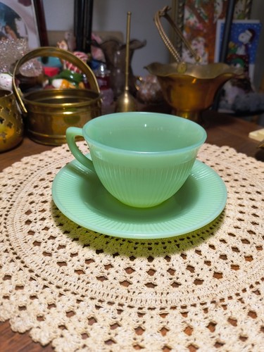 Vintage fire king - king, jadeite