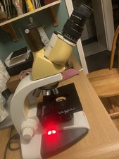 Leica Industrial Microscope