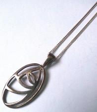 925 Sterling Silver 18" Rennie Mackintosh Style Pendant Necklace