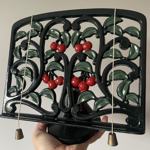 Cast iron book stand - book, green