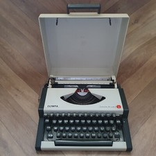 Vintage AEG Olympia Traveller