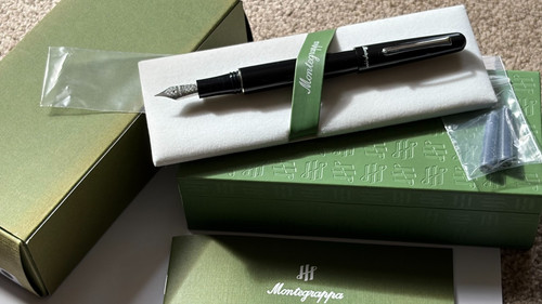 Montegrappa elmo black - 01,