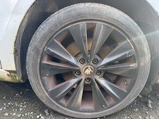 Skoda Superb 17” Alloy Wheel