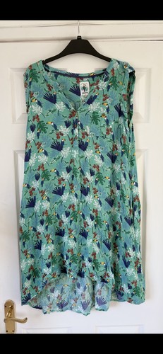 Pretty top with pockets - with,