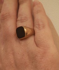 Mens 18k Gold Onyx Signet Ring  18ct solid gold 6.01grams 18 carat 750