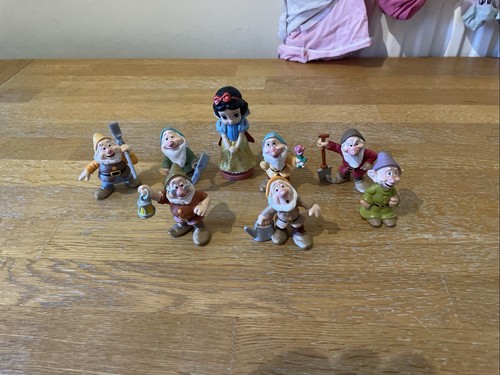 Disney snow white and - white,