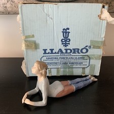 Lladro Porcelain 5335 'Gymnast