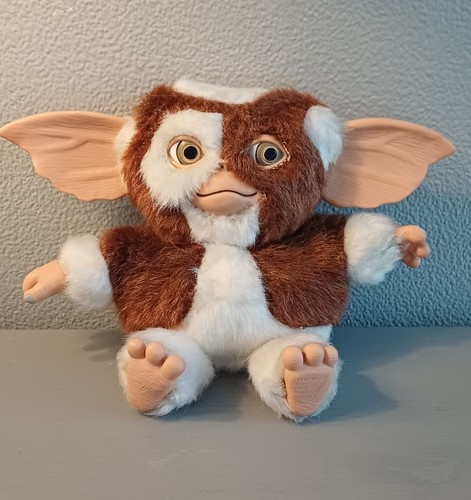 Neca gremlins gizmo plush - neca,