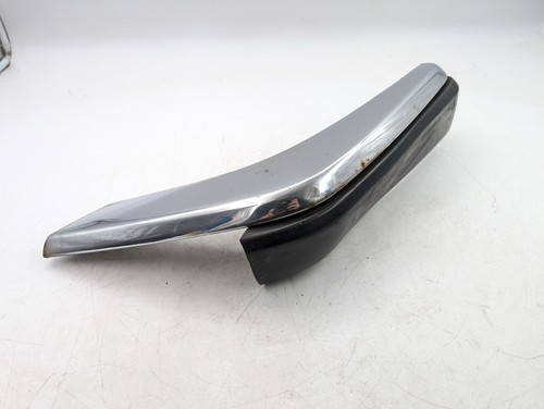 Front left corner chrome - left,
