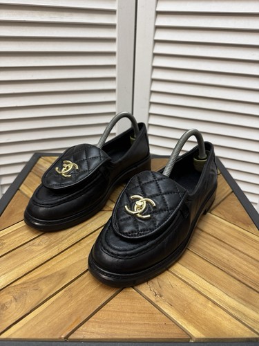 Chanel turn lock - turn,