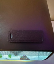 Fluval Flex Feeding Port Cover with Sliding Door (FLEX 9 & Flex 15)