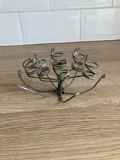 VINTAGE ANTIQUE FLORAL WIRE