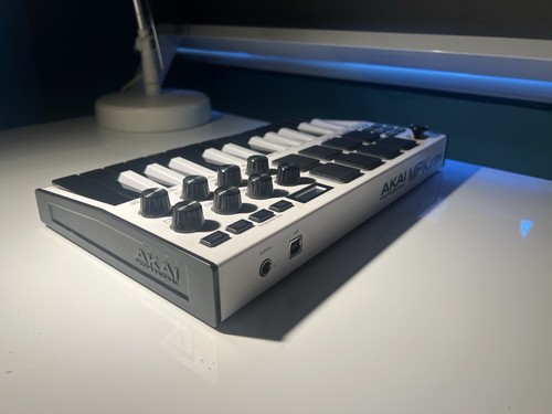 Akai professional mpk mini - akai,