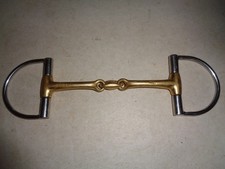 Neue Schule Tranz Angled