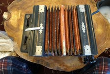 Chromatic 19 Keys 4 Bass Keys