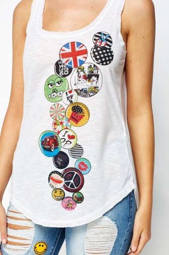 Punky fish badge - punky,