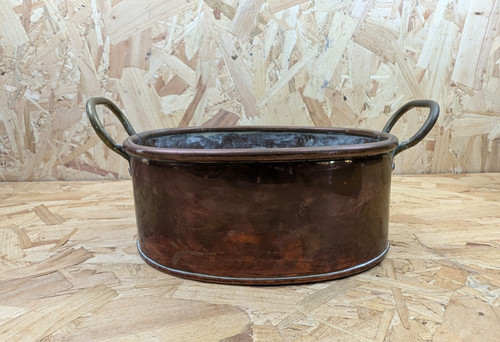 Vintage oval copper pot - oval,