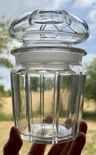 C1840 cut crystal - cut,