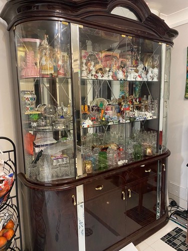 Mahogany italian glass cabinet - glass,