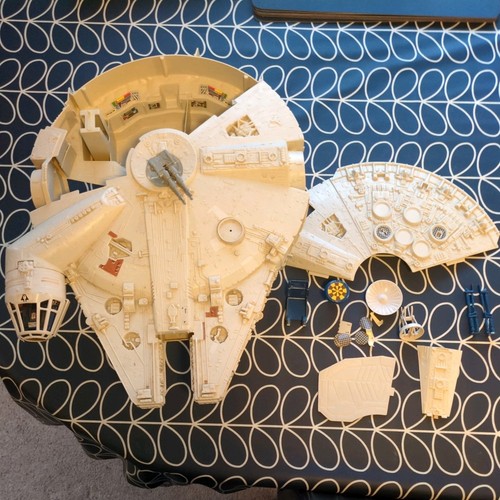 Millennium falcon vintage - vintage, star