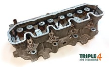 Land Rover Defender /