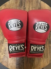 Cleto Reyes Lace Boxing Gloves