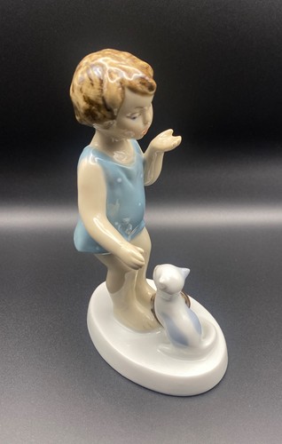 Royal dux porcelain figurine - royal,