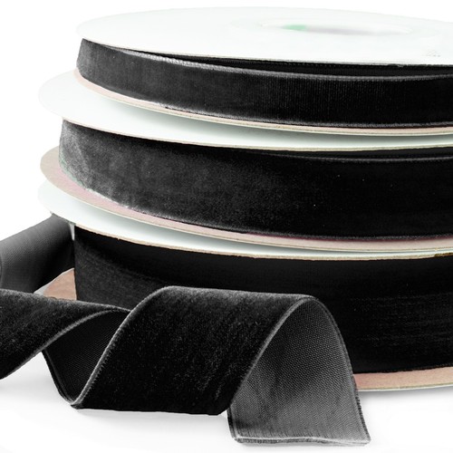 Beautiful black velvet - black, ribbon