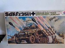 NITTO KAGAKU SD MODEL. KFZ 251/1 HALF TRACK & ROCKET LAUNCHER 1/35 NEW