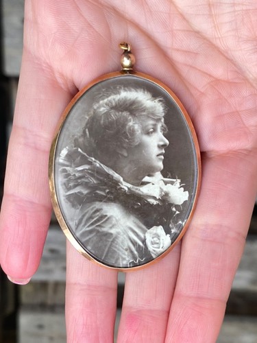 Large size antique locket