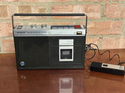 Vintage sanyo 410n portable - sanyo,