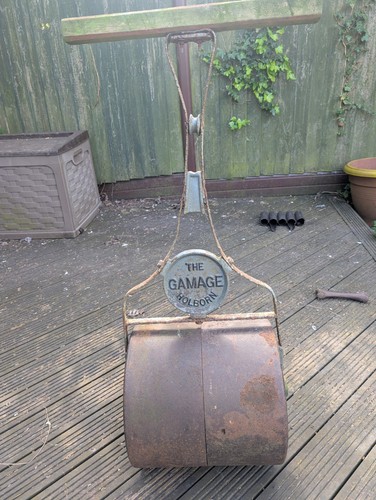 Antique garden roller - roller, in