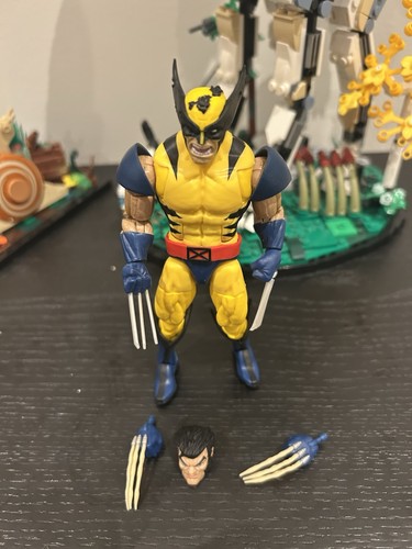 Marvel legends wolverine - marvel,