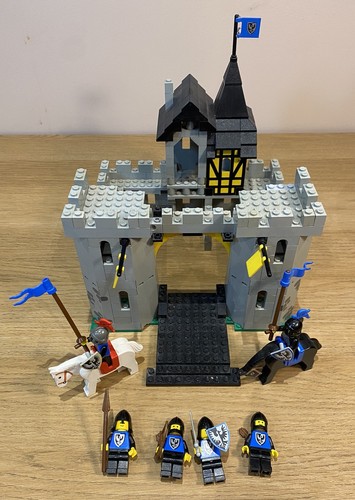 Lego castle black falcon - castle, falcon's