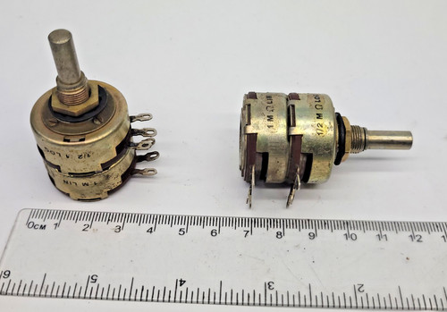 Qty vintage dual - of,