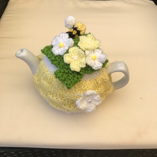 Hand knitted basket weave - knitted, tea