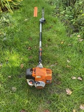 Stihl HL100 K Pole Hedge Trimmer. Petrol Garden Cutter HL 135° Head
