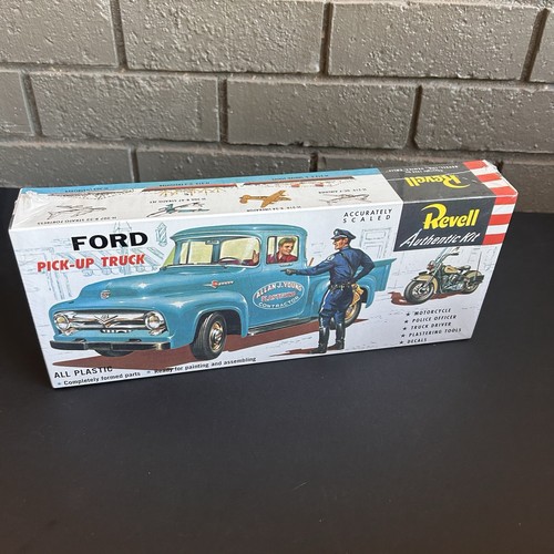 Ford pick truck 43 - ford, revell