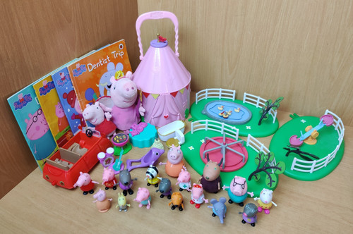 Peppa pig toy bundle figures - pig,