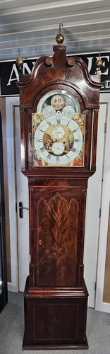 Day moon roller longcase - day,