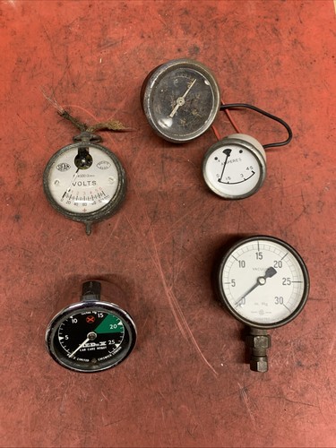 Vintage car vacuum - vintage, car,vacuum