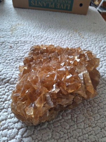Natural citrine quartz - citrine,