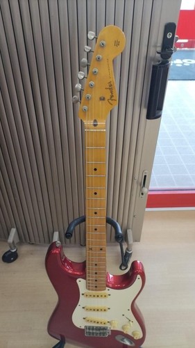 Fender japan stratocaster - fender,