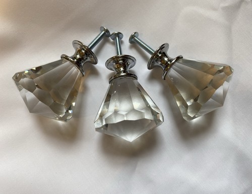 Large faceted crystal - faceted,