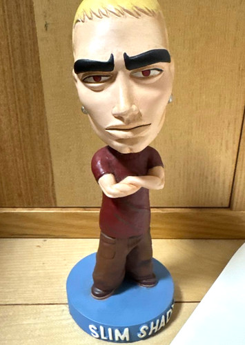 Eminem figure the - slim, shady